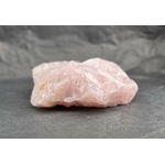 QUARTZ ROSE BRUT 1.9KG LES PIERRES DE KYRIA (4)