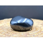 GALET SHUNGITE 195G LES PIERRES DE KYRIA (1)