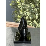 STATUE VIERGE MARIE OBSIDIENNE OEIL CELESTE ARC EN CIEL LES PIERRES DE KYRIA (6)