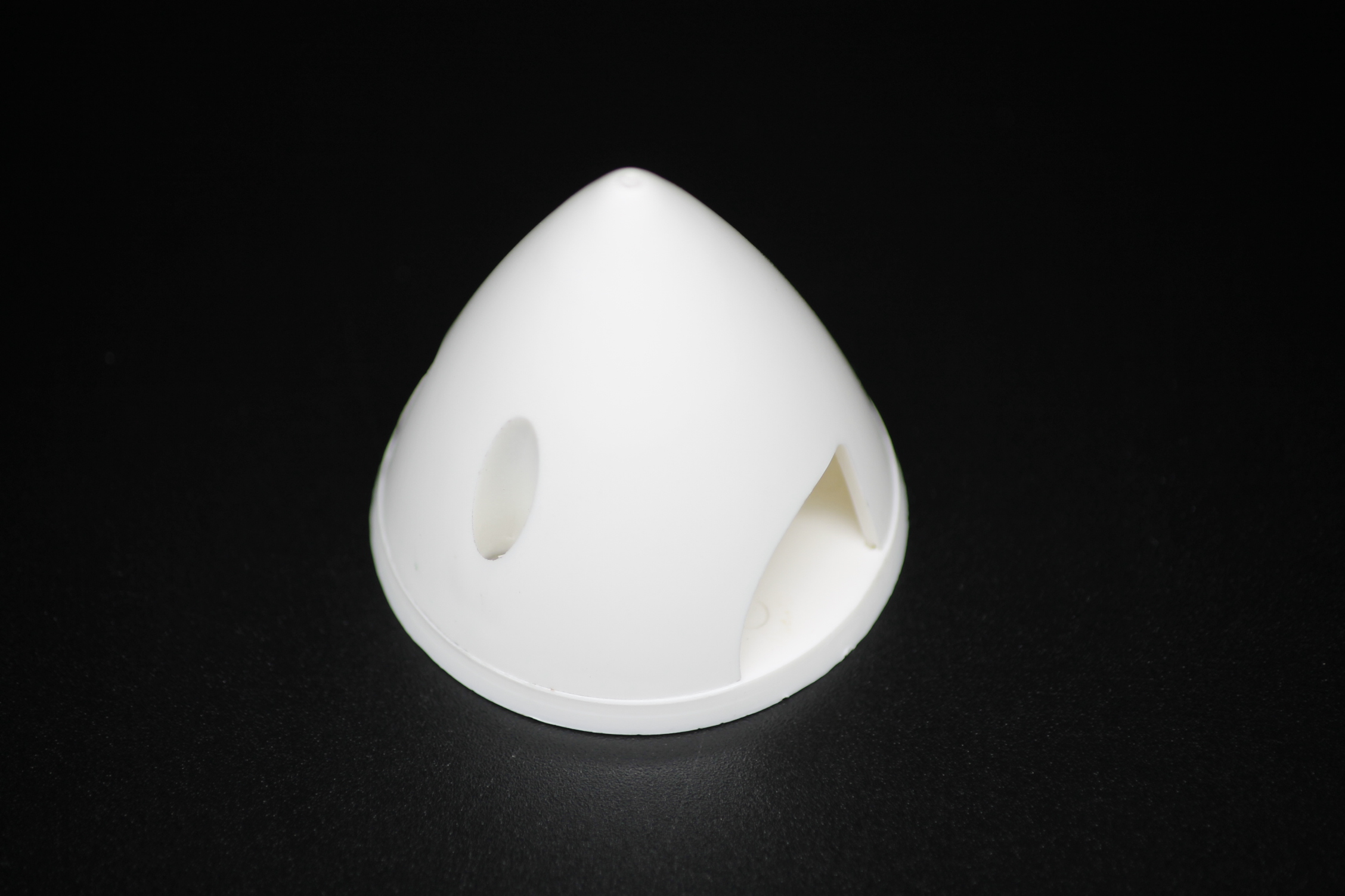 AM16FE02-gemfan-cone-nylon-38-mm-blanc-01