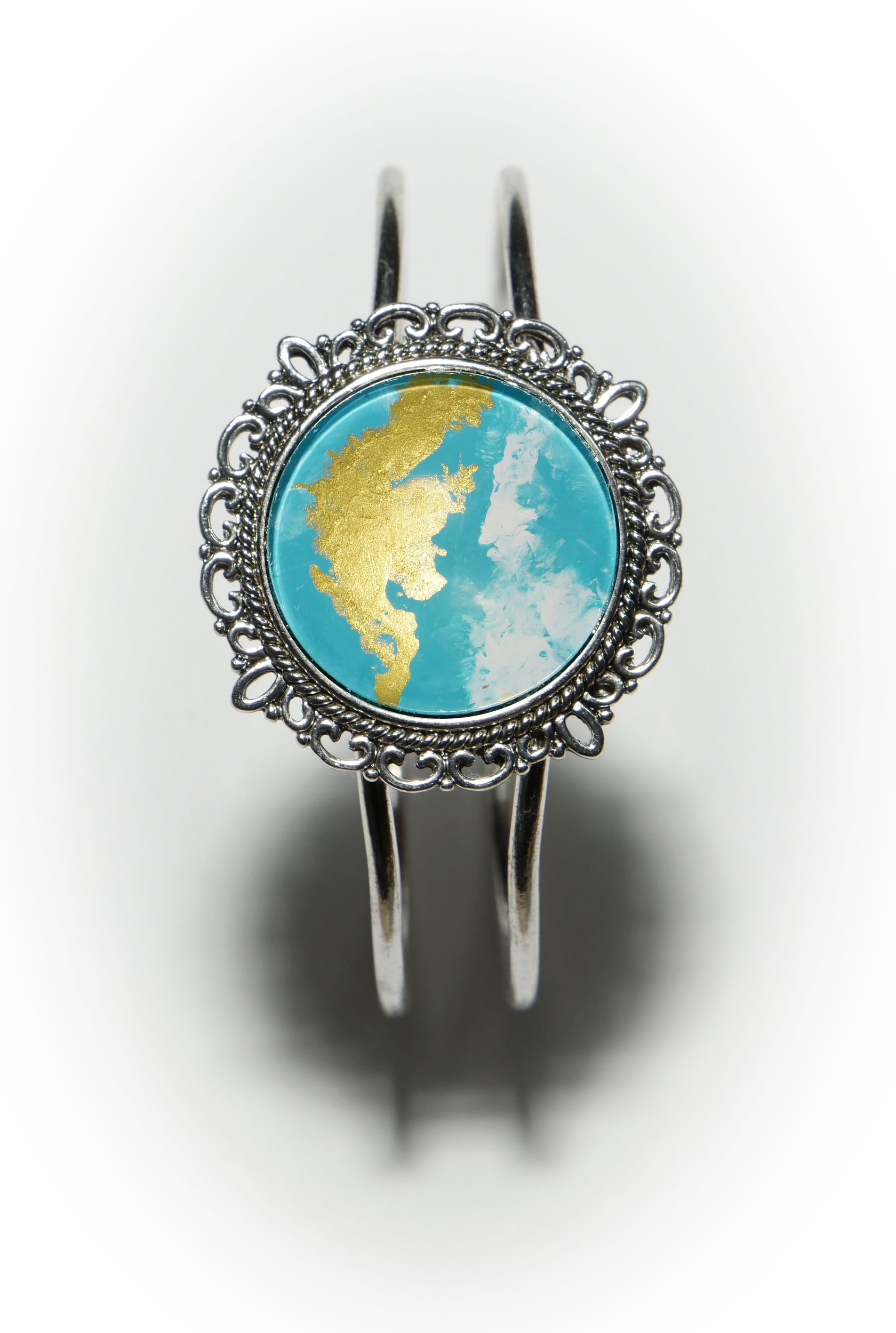 bracelet bleu clair