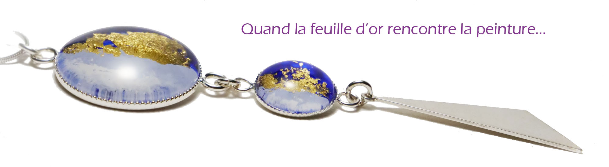 Le collier feuille d'or bleu ciel