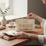 Pochette Femme avec Dragonne en Coton-Humour Anniversaire
