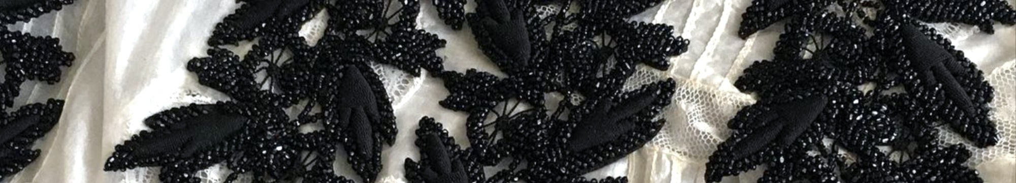 passementerire-perles-jais-broderie-luneville-broder-coudre-linge-ancien