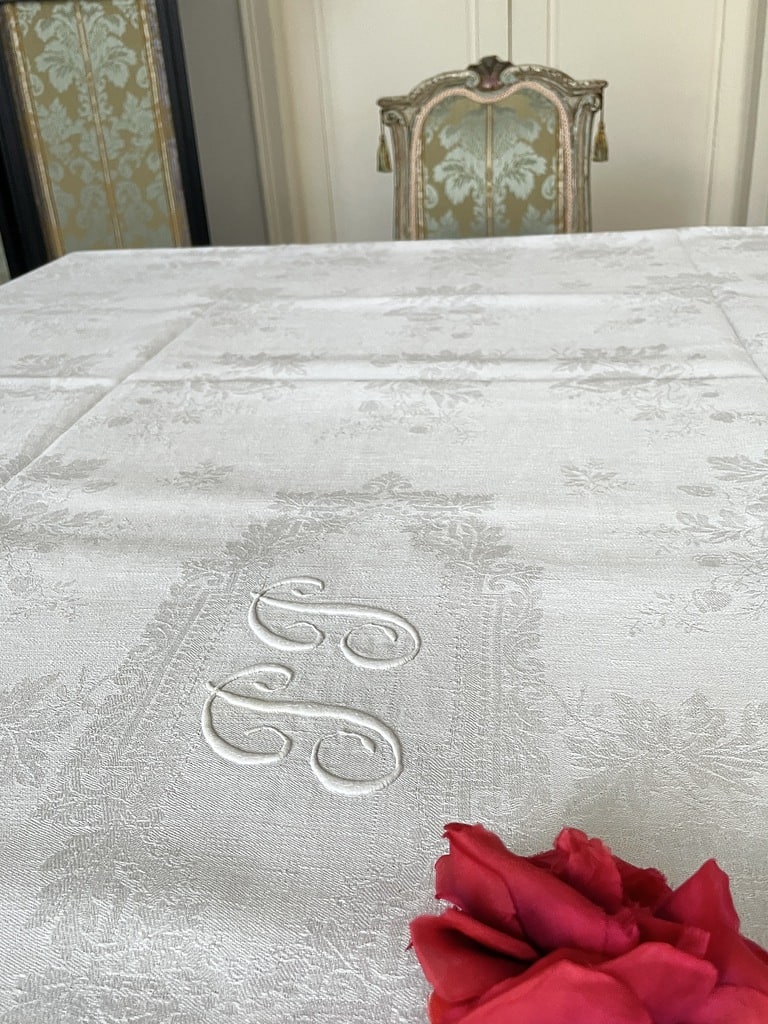 nappe-ancienne-lin-damasse-mongramme-linge-ancien-art-de-la-table