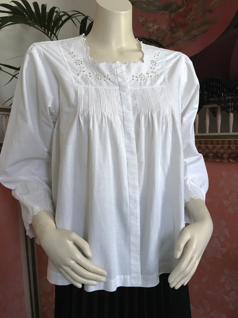 Chemisier ou camisole pour dame en percale et broderie blanche - Fin XIXe