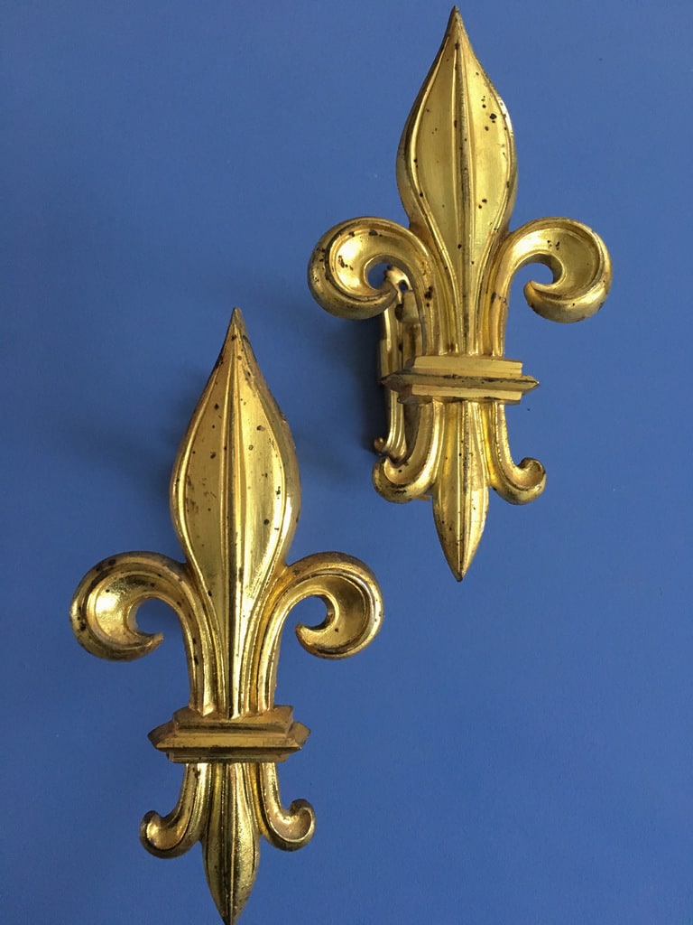 embrasses-fleur-de-lys-bronze-dore-19e-decoration-ancien