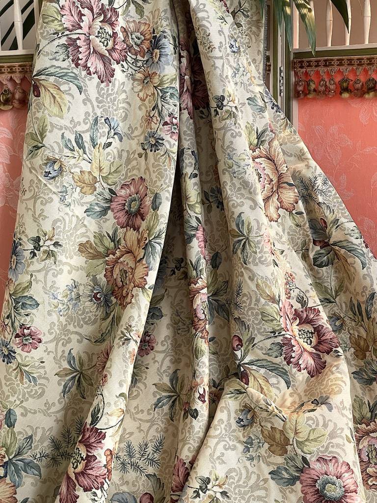 textile-d-ameublement-tapissier-reps-coton-fleur