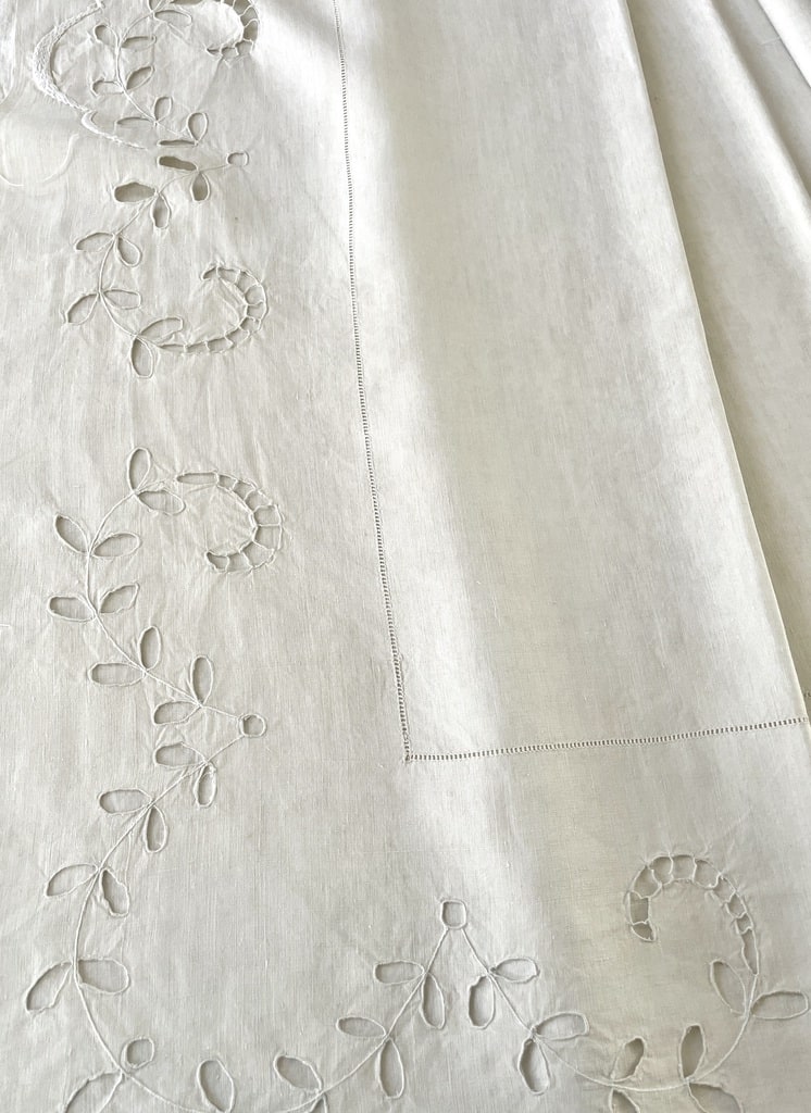 ouvrage-ancien-a-terminer-broder-broderie-anglaise-feston-jours-antiquite-shabby-chic