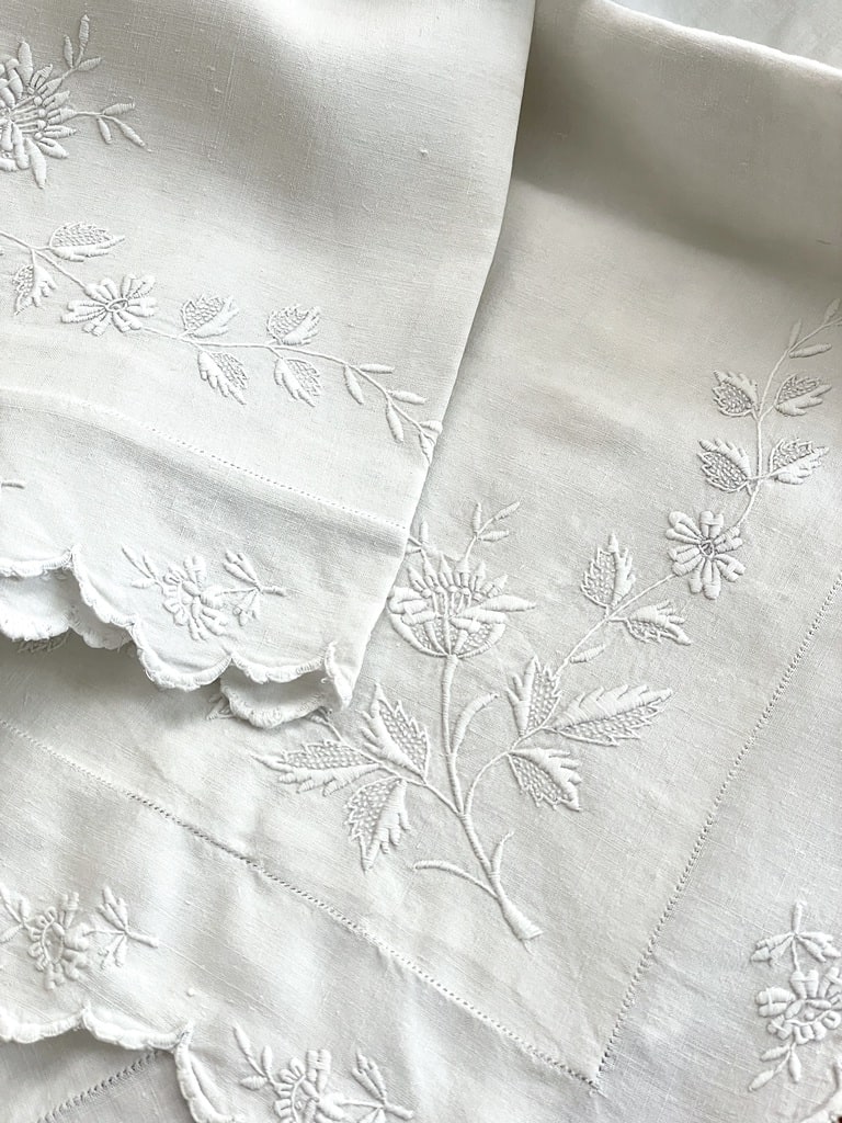 linge-de-lit-ancien-paire-de-taies-d-oreiller-anciennes-en-pur-fil-de-lin-broderie-fait-main-chiffre-cm-antiquite