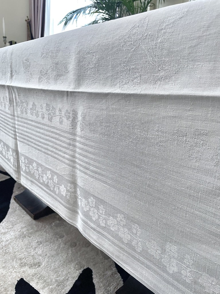 linge-de-table-ancien-damasse-de-lin-fleurs-monogramme-chiffre-initiales-table-de-fete