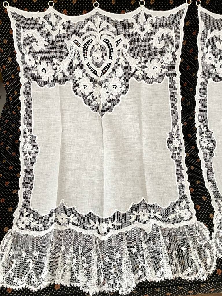 rideaux-anciens-mousseline-voile-coton-applications-cornely-broderie-tulle-antiquite-brocante