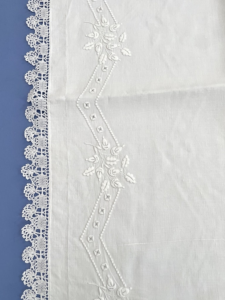 taie d'oreiller ancienne coton blanc dentelle
