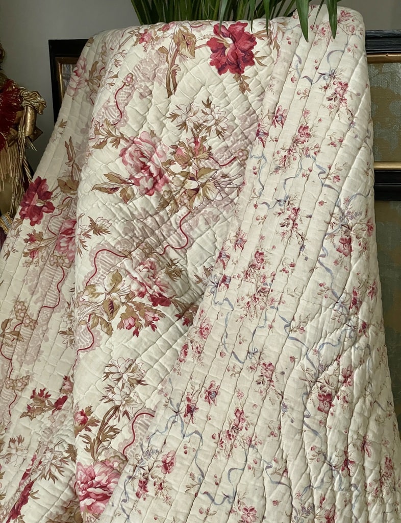 couverture-provencale-ancienne-pique-de-coton-impirme-linge-ancien-marseille-boutis-antiquite-brocante-shabby-chic-boheme