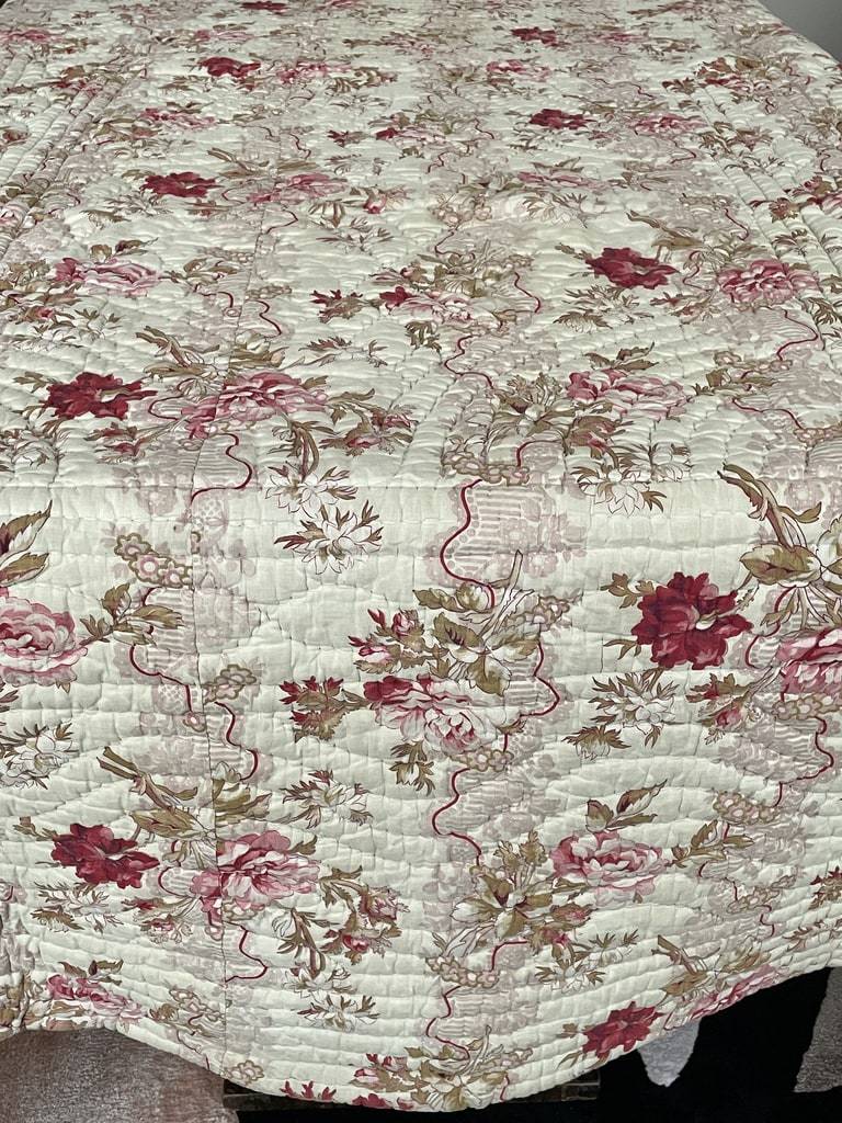 pique-marseillais-coton-imprime-linge-ancien-couverture-dessus-de-lit-antiquite-brocante-decoration-lit-xixe