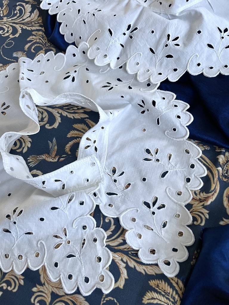 bas-de-culotte-fait-main-broderie-blanche-anglaise-mercerie-ancienne-linge-ancien-percale-coton-antiquite