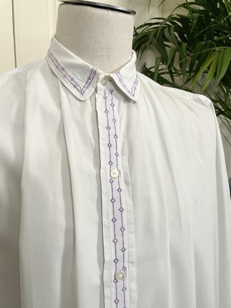 chemise-de-nuit-homme-coton-percale-blanche-parme-liquette-grand-pere-linge-ancien-mode-masculine-ancienne-brocante