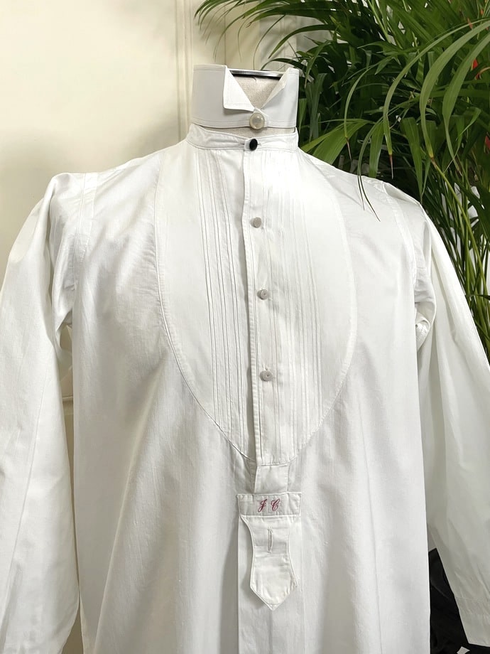 ancienne-chemise-a-plastron-pour-homme-costume-smoking-bal-soiree-ceremonie-linge-ancien-brocante-vintage-mode-1900