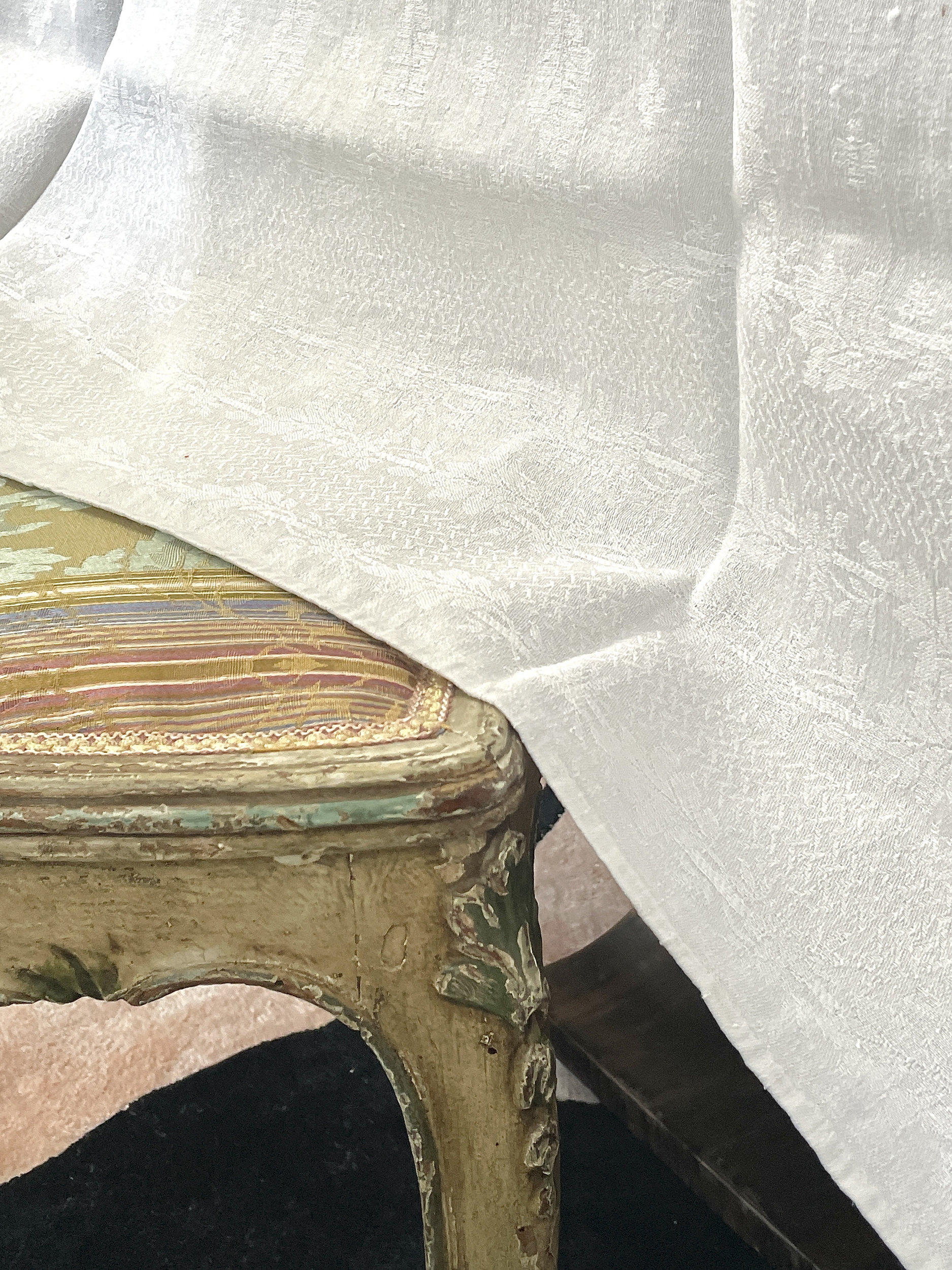 linge-ancien-nappe-serviettes-lin-damasse-art-de-la-table-diner-souper-dejeuner-fete-famille-antiquite-brocante