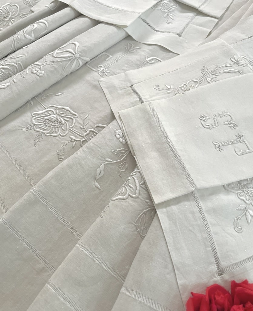 drap-ancien-taies-oreiller-ancienne-parure-linge-de-lit-trousseau-19eme-siecle-antiquite-brocante-chic
