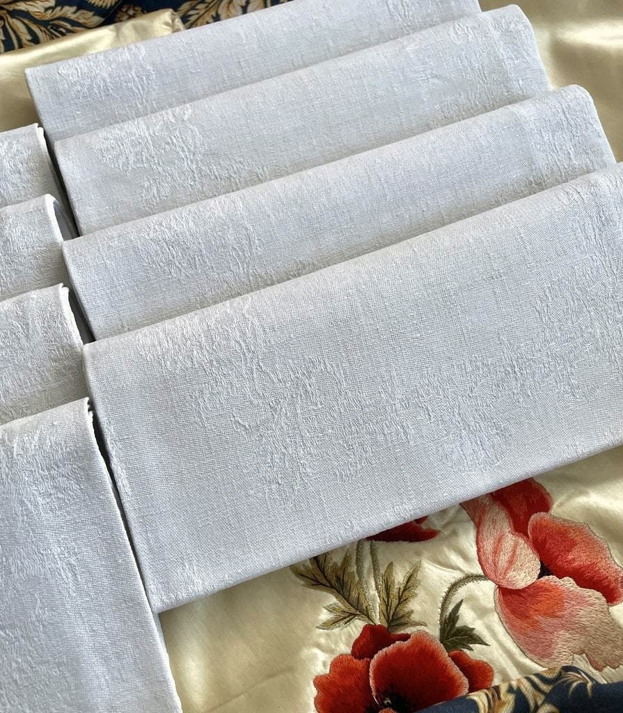 linge-de-table-ancien-serviettes-lin-damasse-nappes-napperons-service-surnappe-antiquite-brocante