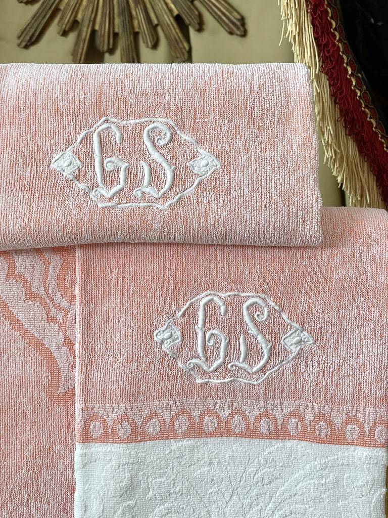 linge-de-bain-ancien-serviettes-de-toilette-shabby-chic-brocante