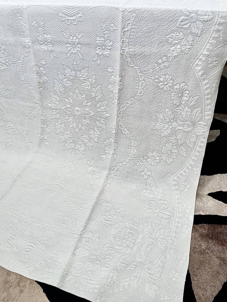couverture-ancienne-fin-19eme-linge-de-lit-ancien-traditionnel-provencal-pique-de-coton-marseillais-antiquite-brocante-monogramme-brode-main