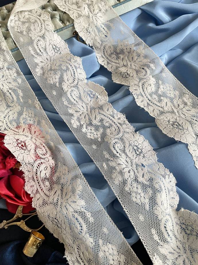 dentelle-ancienne-binche-valenciennes-flandre-beligique-collection-mode-ouvrage-dame-restauration-costume-costumiere-antiquite-brocante