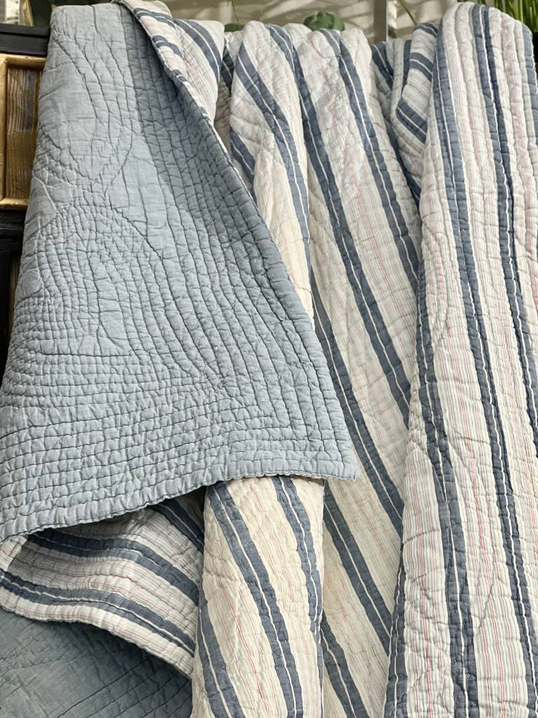 linge-ancien-antiquite-brocante-boutis-coton-imprime-cotonnade-provencale-marseille-arles-antiquite-brocante