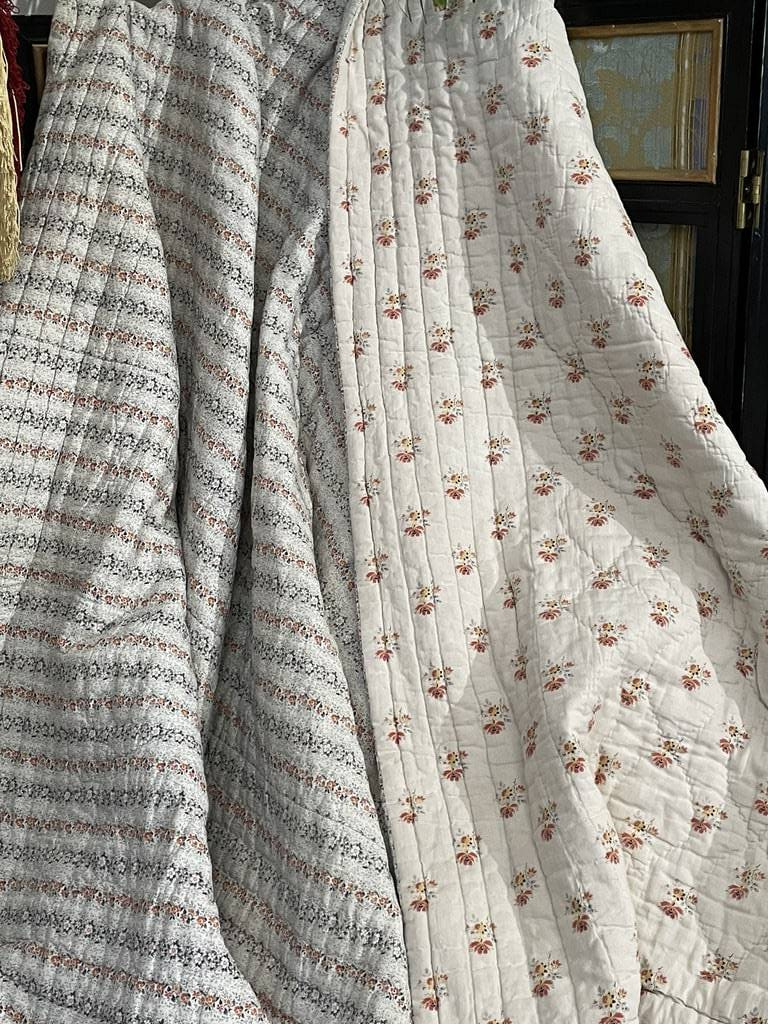 linge-ancien-couvertures-dessus-de-lit-mariage-pique-de-coton-provence-arles-marseille-marseillais-linge-de-maison-boutis-antiquite-brocante