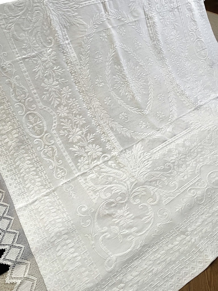 linge-ancien-antiquite-brocante-maison-du-linge-ancien-antiquite-brocante