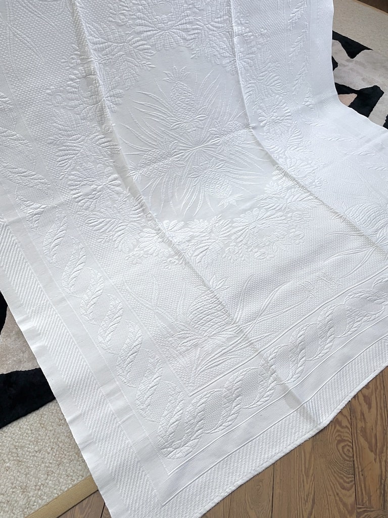couverture-ancienne-pique-de-coton-gaufre-marseillais-linge-ancien-provencal-campagne-chic-shabby-blanc-trousseau