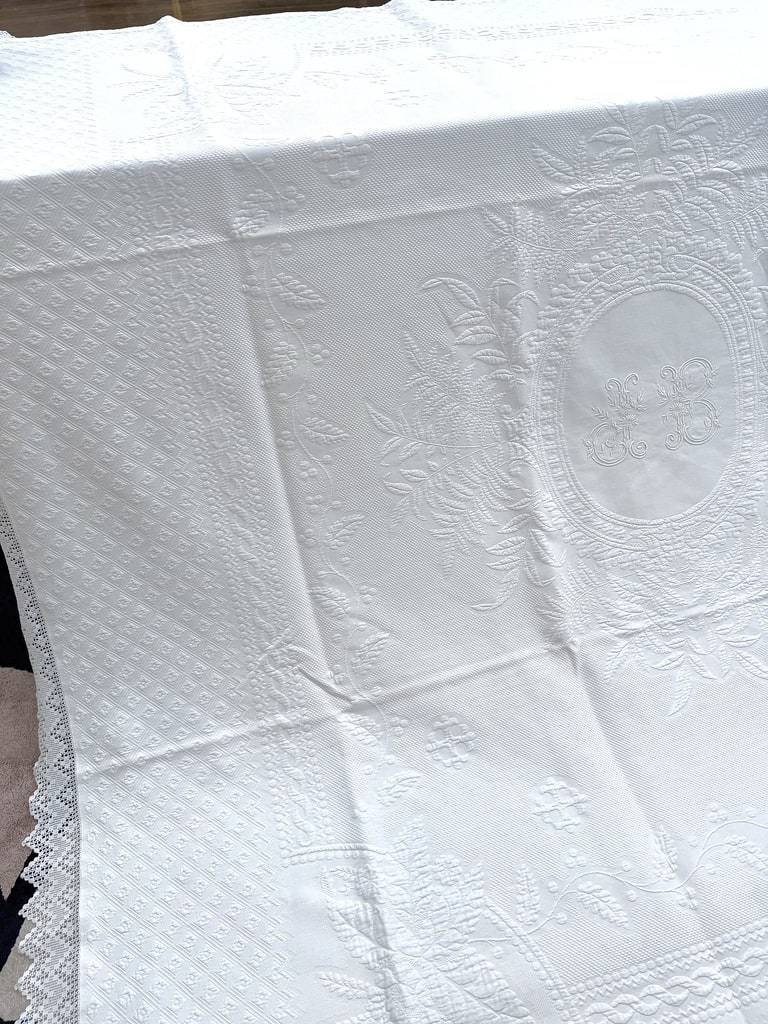 linge-ancien-couverture-coton-monogramme-jb-brocante-