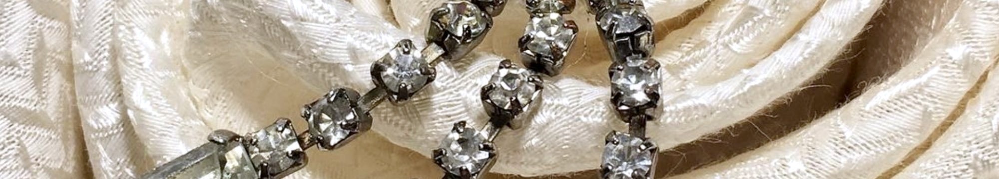 bijoux-anciens-stass-perles-broches-epinge-a-cravatte