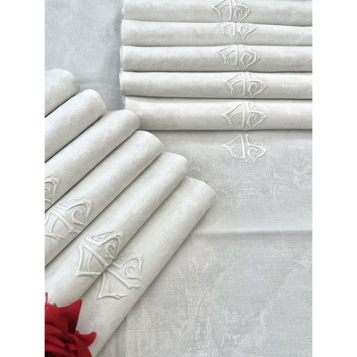 serviettes-de-table-anciennes-lin-damasse-scene-chasse-a-courre-petit-grand-gibier-oiseaux-certs-chiens-veneur-venerie-tradition-monogramme-antiquite-brocante-19eme