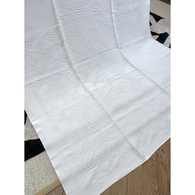 couverture-ancienne-pique-de-coton-gaufre-marseillais-linge-ancien-provencal-campagne-chic-shabby-blanc-trousseau