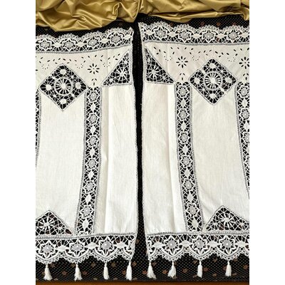 Linge ancien rideaux brise bise coton écru dentelle pompons