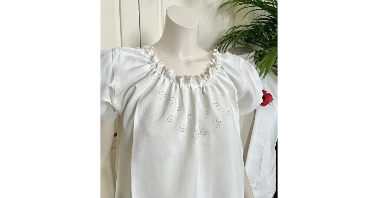 Chemisier En Lin Blanc Brodé - Marque Edward - Taille XL - Très Bon état - Département Femme
