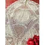 napperon-en-broderie-fine-fond-de-coiffe-bonnet-dentelle-fuseaux-aiguille-tulle-antiquite-brocante