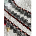 dentelle-ancienne-chantilly-fil-de-soie-1880-19ème-châle-arlesienne-fichu-coiffe-deuil-antiquite