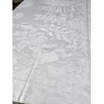 linge-ancien-antiquite-chasse-lin-damasse-soie-chateau-gibier-chevaux-antiquite-brocante