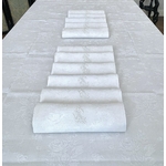 service-de-table-lin-damasse-broderie-blanche-fait-main-fleur-de-lys-monogramme-diner-repas-banquet-ceremonie-fetes