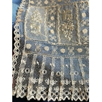 dentelle-ancienne-robe-poupee-manchette-tulle-rebrode-mercerie-linge-ancien-antiquite-brocante-en-ligne
