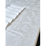 service-de-table-lin-damasse-nappe-serviettes-decor-chasse-a-courre-oiseaux-gibier-chateau-personnages-henri-iv-cheveau-chasseurs-antiquite-linge-ancien
