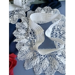 bas-de-culotte-dentelle-fuseaux-aiguille-fait-main-mercerie-ancienne-antiquite-brocante-linge-ancien