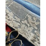 volant-tulle-coton-brode-fil-de-soie-rayonne-nuisette-linge-fin-plastron-costume-antiquite-brocante