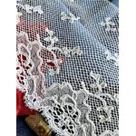 dentelle-ancienne-fuseaux-mailles-carrees-valenciennes-costume-jupon-mode-antiquite-brocante copie