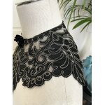 mode-ancienne-femme-col-soie-tulle-noir-dentelle-soutache-broderie-mode-victorienne-antiquite-mercerie
