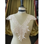 col-ancien-dentelle-tulle-brode-chamoix-empiecement-costume-ancien-mode-femme-antiquite-linge-ancien-mercerie