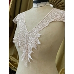 col-parrement-costume-ancien-mode-art-deco-tulle-rebrode-vetement-feminin-antiquite-brocante
